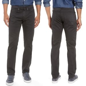 FRAME L'Homme Slim Chinos in Hematite Black